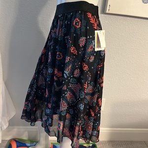 Lularoe Lola Midi Flowy Skirt Geometric Print
